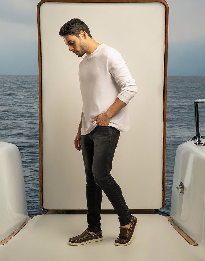 Voyager Estate Slim Fit Denim