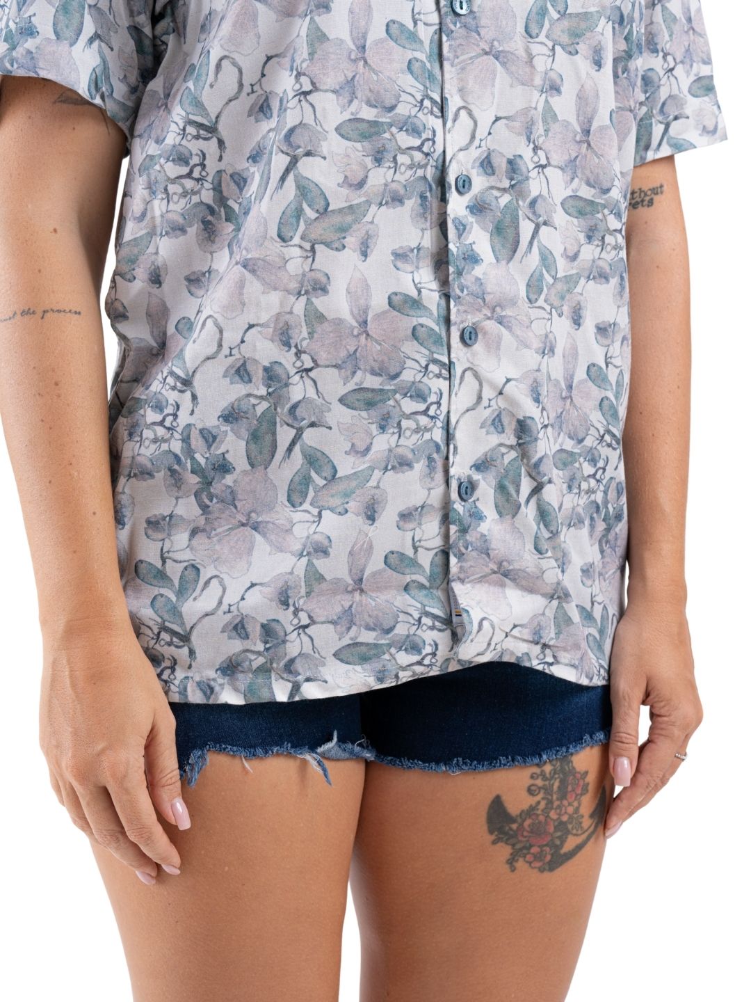 Resort Comfort Horizon Meadow Sketch Shirt